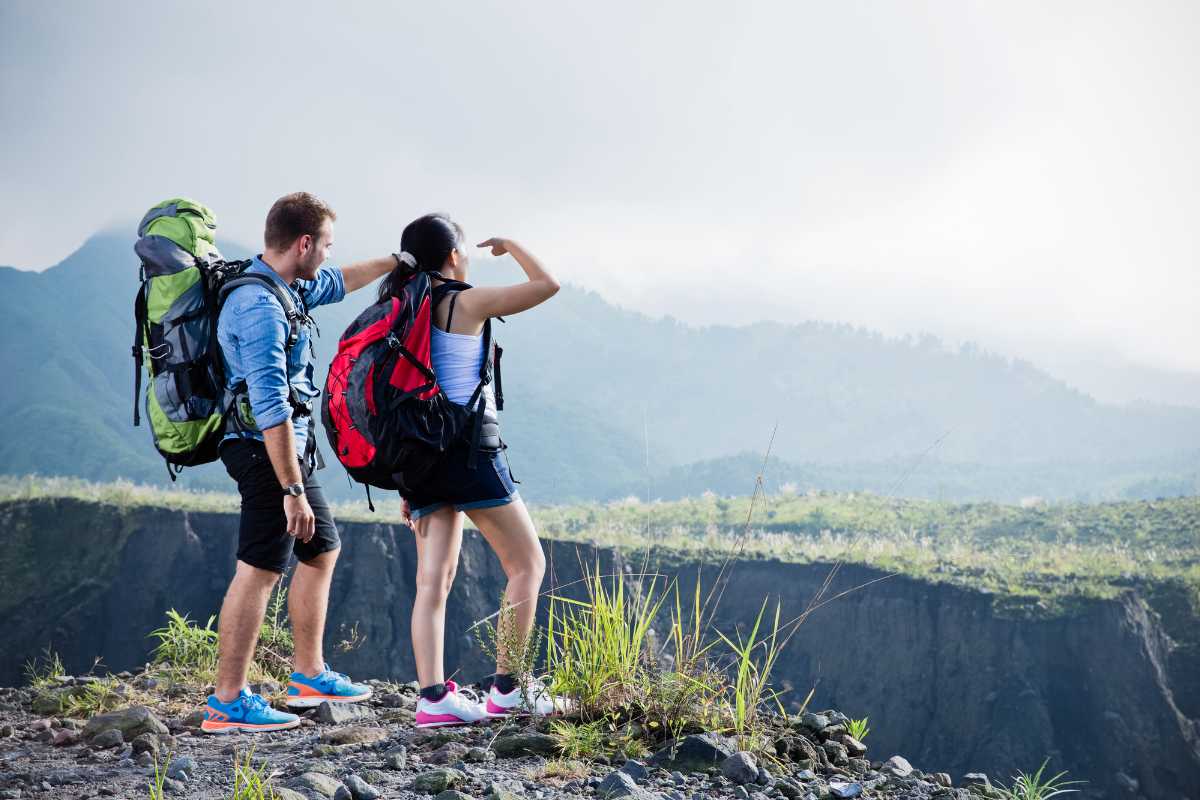 Panorama di Rovereto con le montagne sullo sfondo